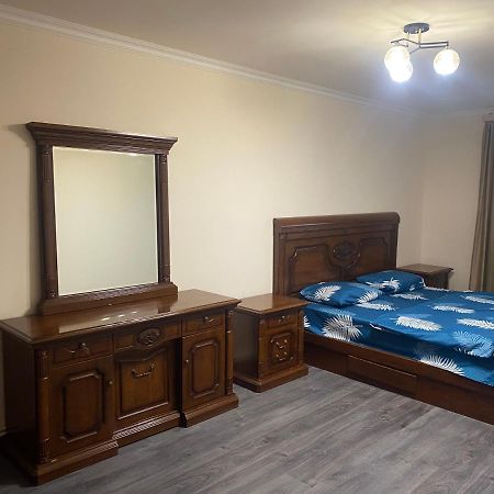 3 Cosy Apartment Near Airport Evn Ереван Экстерьер фото